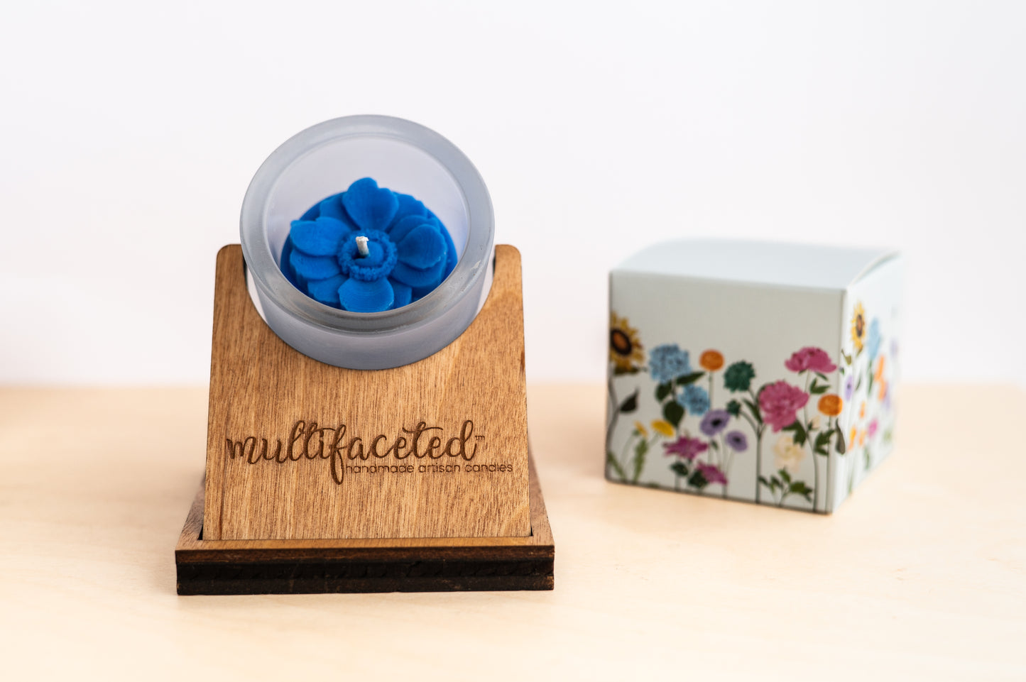 Anemone Flower Candle - Eco-Friendly