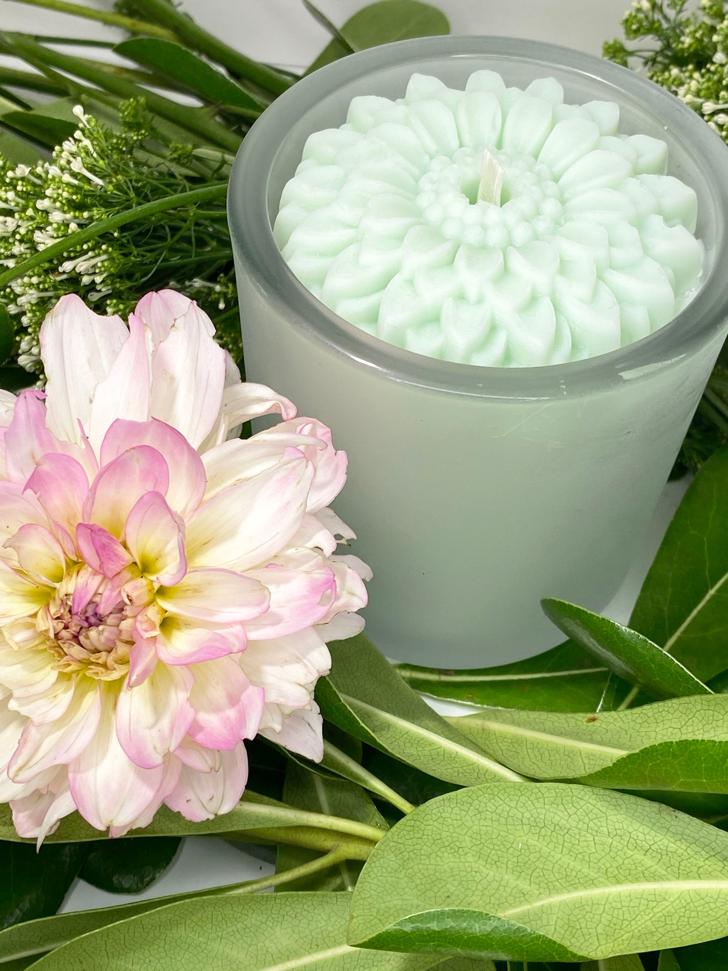 Dahlia Flower Top - Eco-Friendly