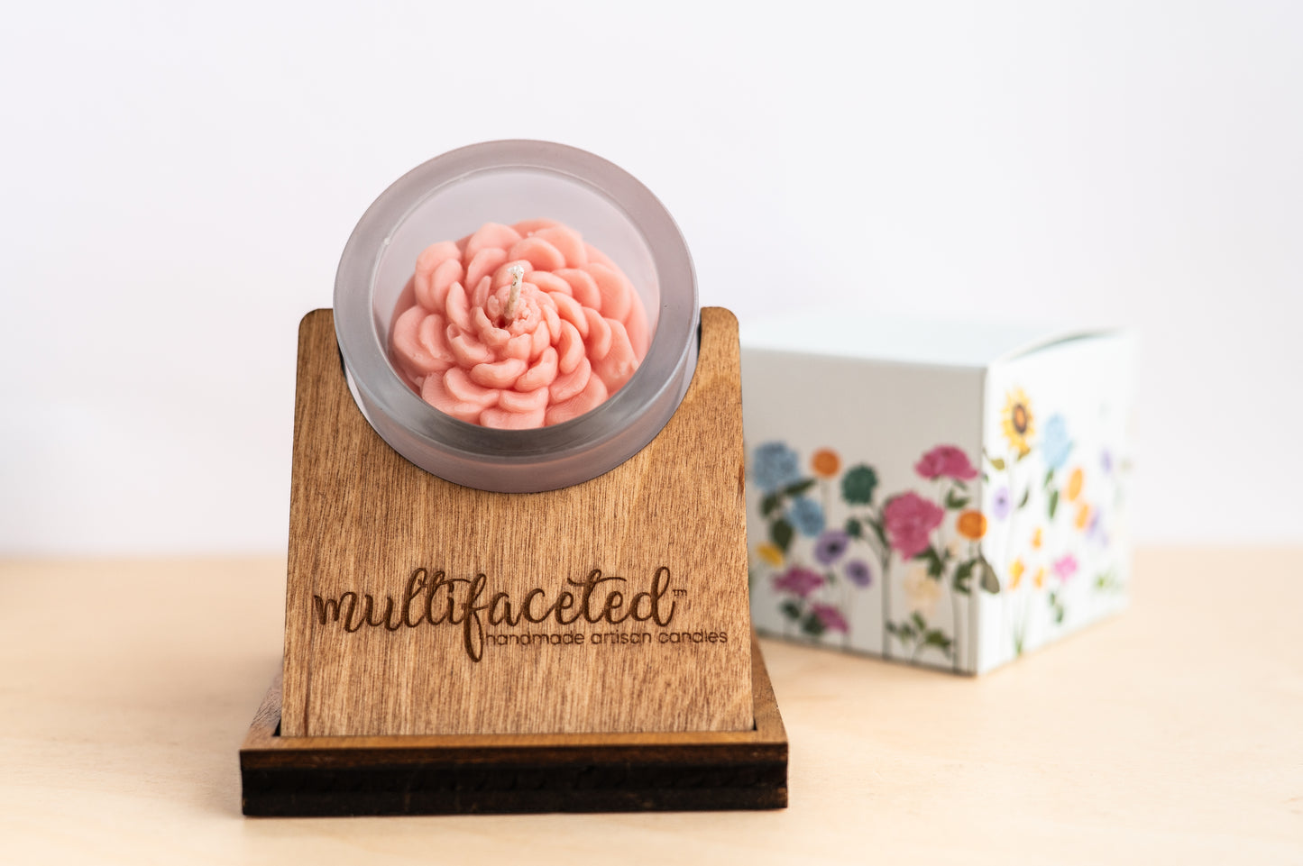 Ranunculus Flower Top Candle - Eco-Friendly